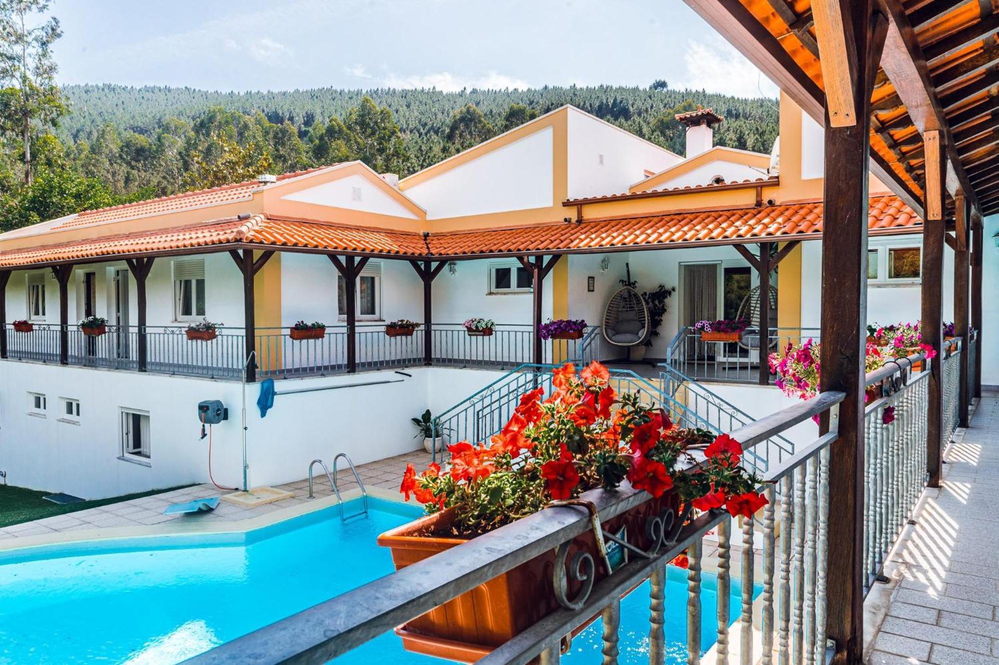 Estalagem Bela Vista Bed & Breakfast Mondim de Basto Exterior photo